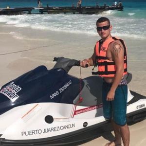 Meet your Posher, Dylan